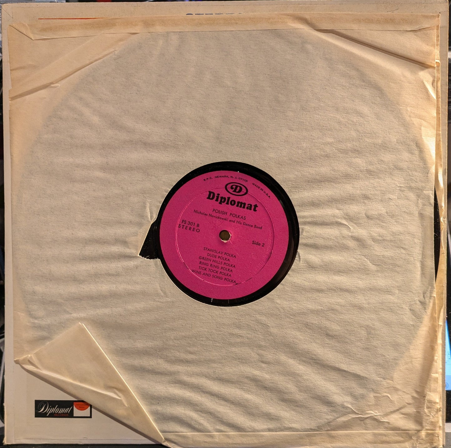 Nicholas Novickowski - Most Famous Polish Polkas By Nicholas Novickowski And His Dance Band | Very Good Plus (VG+) Very Good Plus (VG+)--